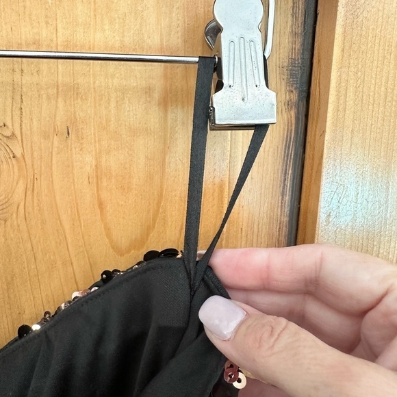 Women’s Cocktail Dress With Sequin Top and Black Pleated, Lined Skirt Size Small - Picture 9 of 13